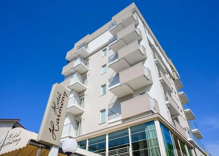 Hotel Harmony con Piscina panoramica Rimini