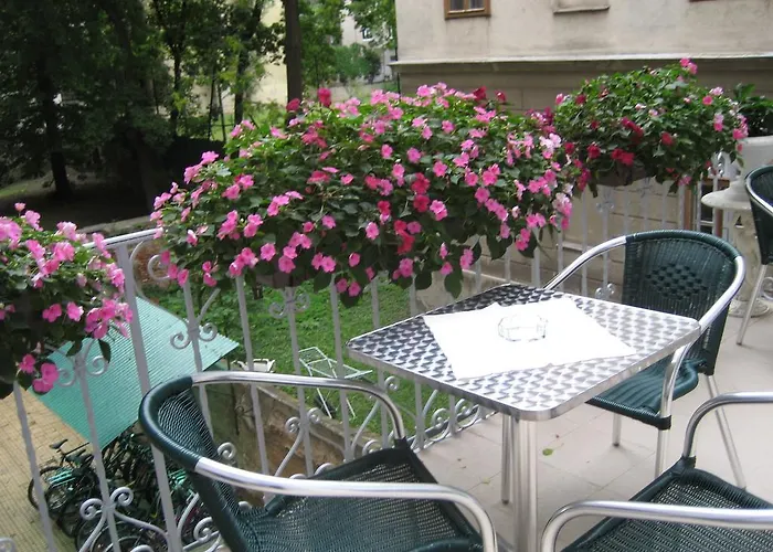 Pension Ani-Falstaff Vienna