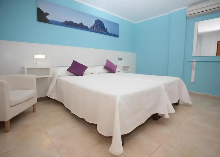 Hostal Costa Blanca Ibiza città