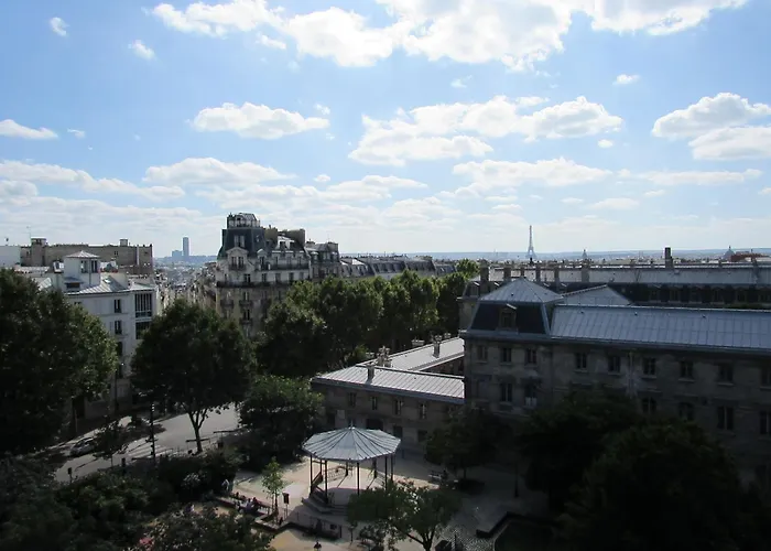 Hotel Du Square D'Anvers Parigi