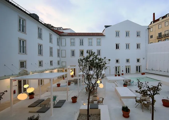 Hotel Convento Do Salvador Lisbona