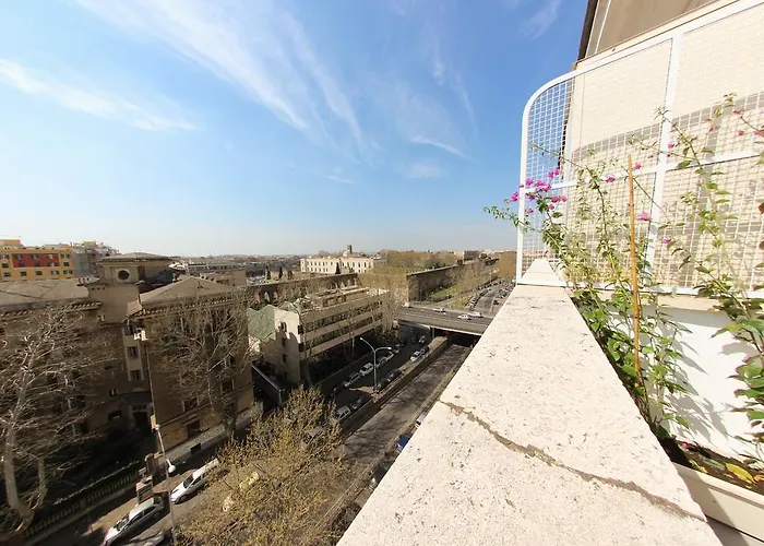 Bed and Breakfast Windows On Roma