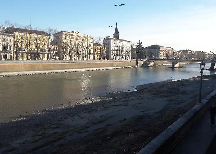 Bed and Breakfast Sottoriva36 Verona