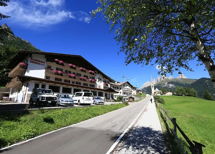 Albergo Arnica Canazei