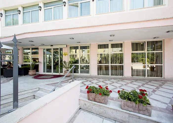 Sunrise Hotel Roma