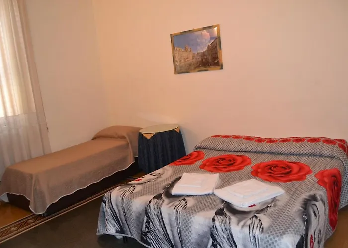 Booking House Roma