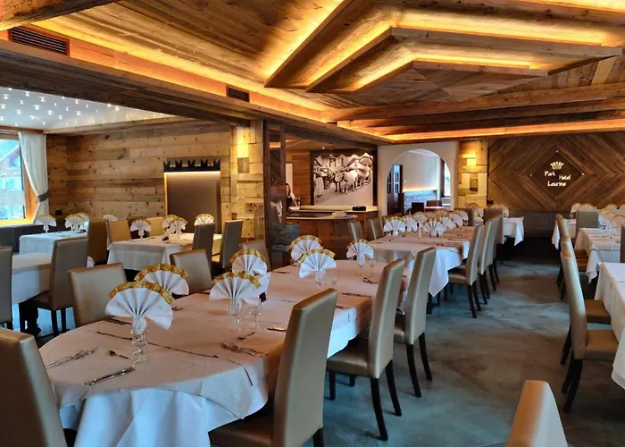 Hotel Laurino Pozza di Fassa