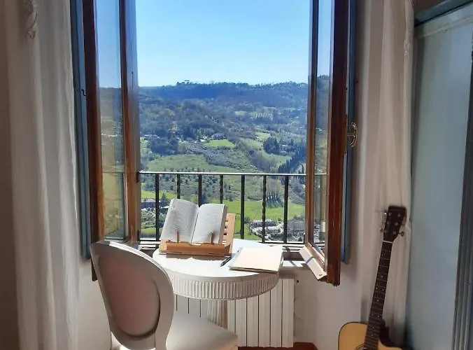 Ripa Medici, camere con vista e parcheggio incluso Orvieto