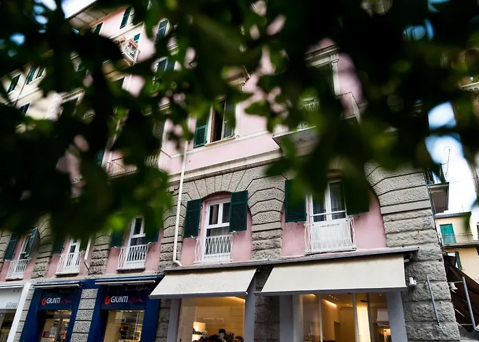 5 Terre Inn Affittacamere La Spezia